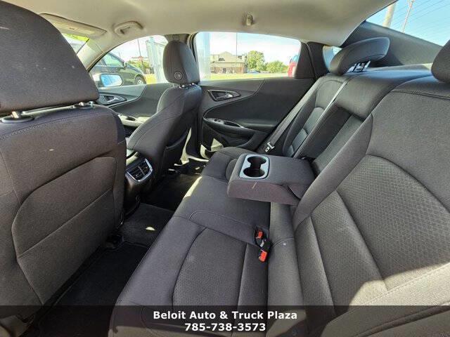 2025 Chevrolet Malibu - $21,695