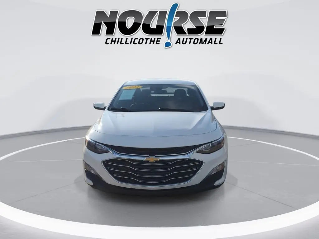 2023 Chevrolet Malibu - $17,475