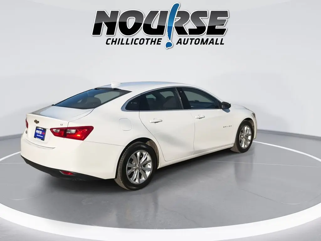 2023 Chevrolet Malibu - $17,475