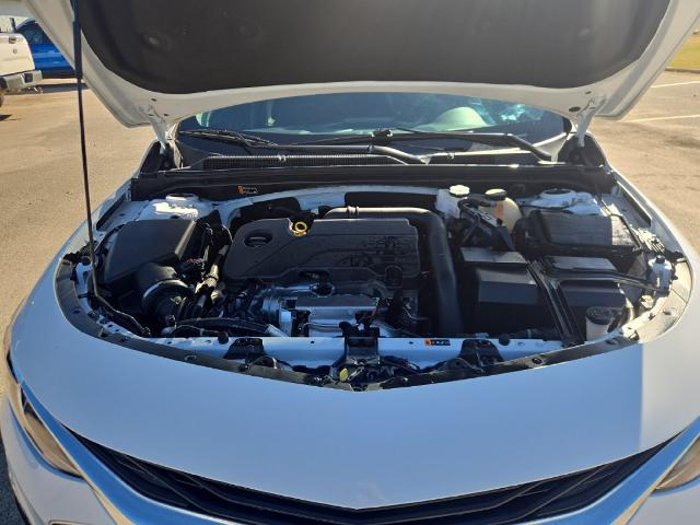 2024 Chevrolet Malibu - $17,890