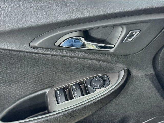 2025 Chevrolet Malibu - $18,987