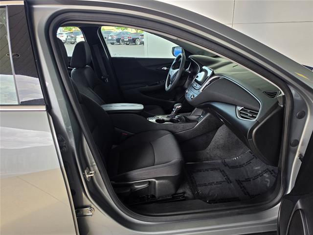 2025 Chevrolet Malibu - $19,990