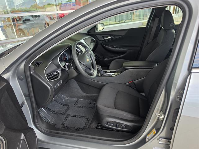 2025 Chevrolet Malibu - $19,990