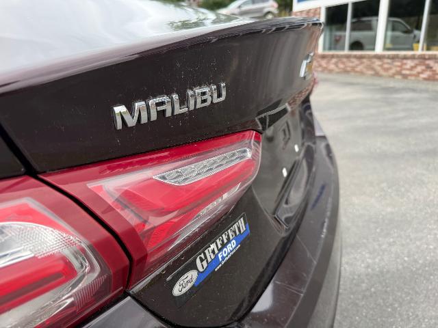 2020 Chevrolet Malibu - $13,995