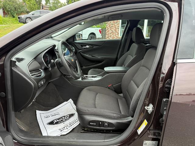 2020 Chevrolet Malibu - $13,995