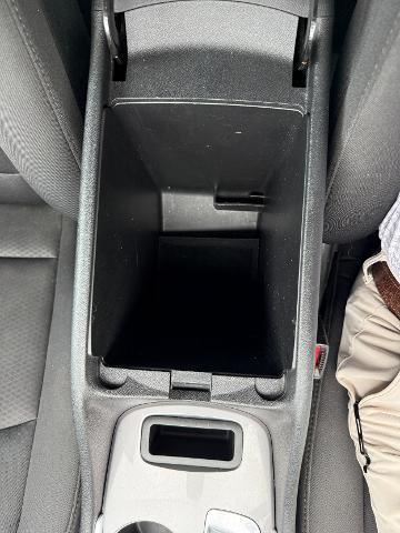 2020 Chevrolet Malibu - $13,995