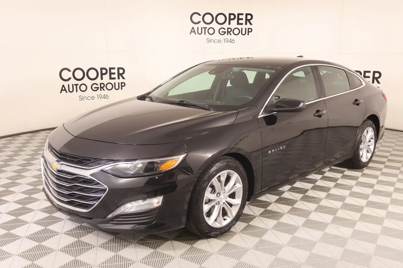 2025 Chevrolet Malibu - $18,923