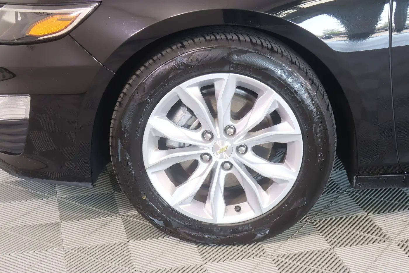 2025 Chevrolet Malibu - $18,923