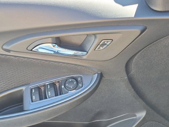 2025 Chevrolet Malibu - $19,995