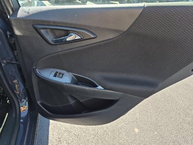 2025 Chevrolet Malibu - $19,995