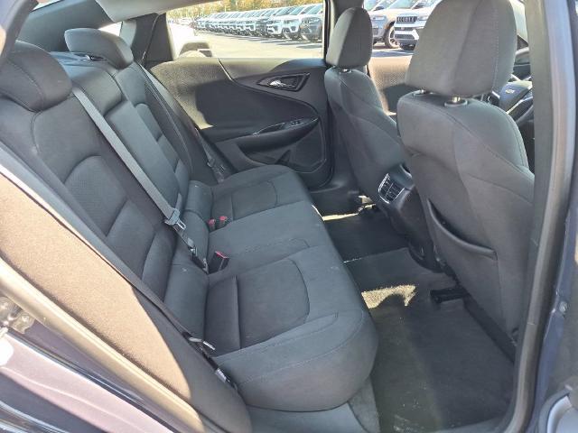 2025 Chevrolet Malibu - $19,995