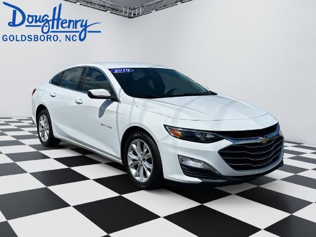 2019 Chevrolet Malibu - $16,299