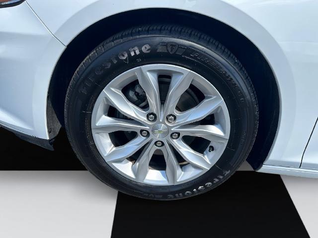 2019 Chevrolet Malibu - $16,299