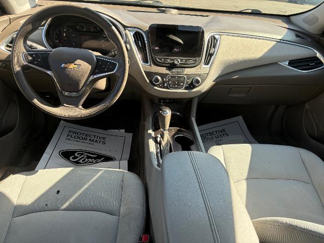 2020 Chevrolet Malibu - $13,995