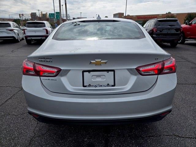 2022 Chevrolet Malibu - $17,194