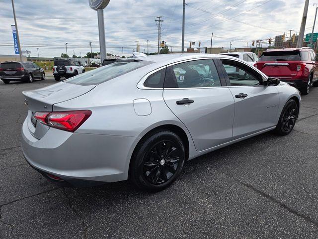 2022 Chevrolet Malibu - $17,194
