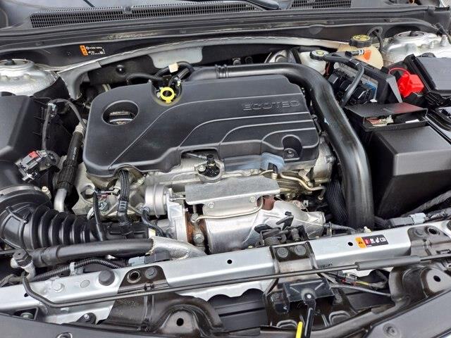 2022 Chevrolet Malibu - $17,194