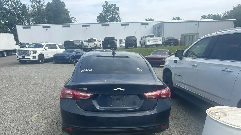 2022 Chevrolet Malibu LT