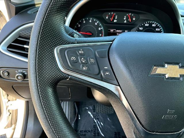 2024 Chevrolet Malibu - $17,699