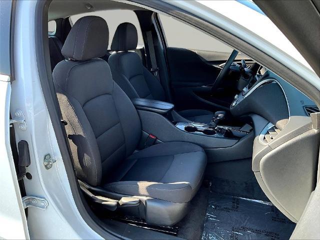 2024 Chevrolet Malibu - $17,699