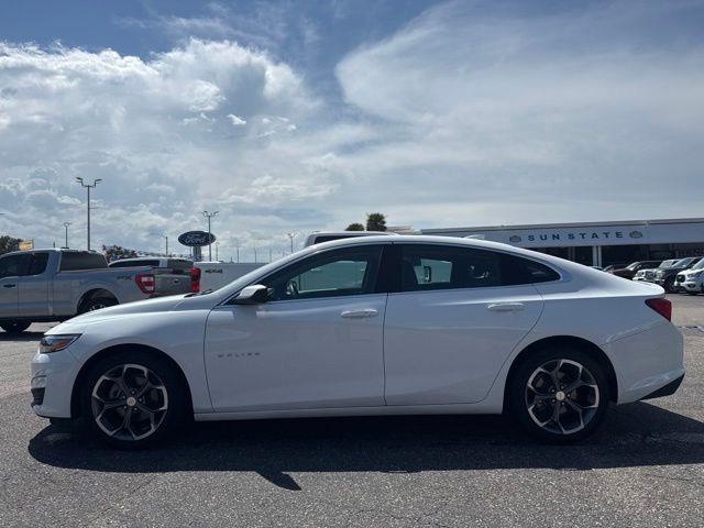 2024 Chevrolet Malibu LT — photo 1 of 20