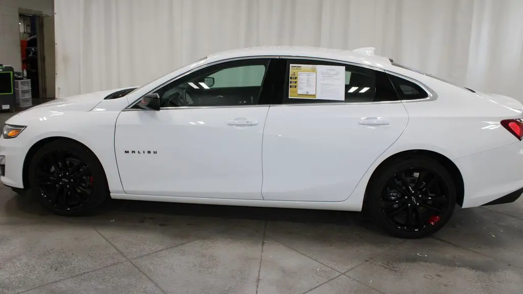2025 Chevrolet Malibu LT