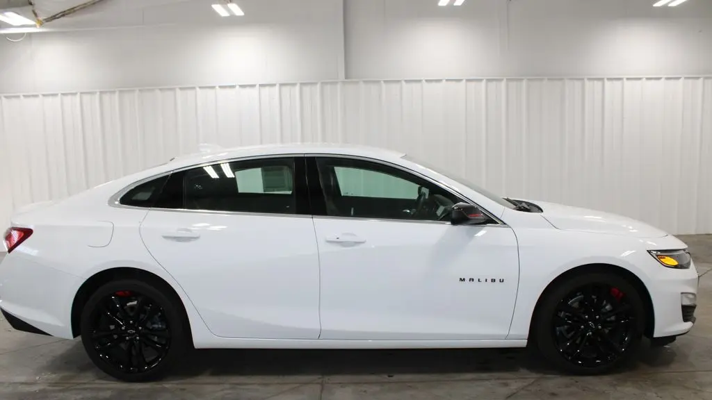 2025 Chevrolet Malibu LT