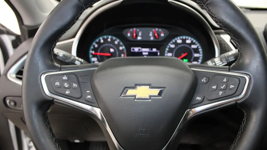 2025 Chevrolet Malibu LT
