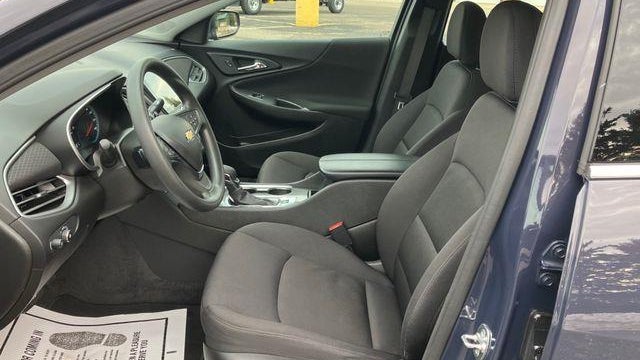 2025 Chevrolet Malibu LT