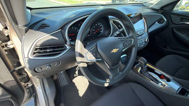 2025 Chevrolet Malibu - $20,995