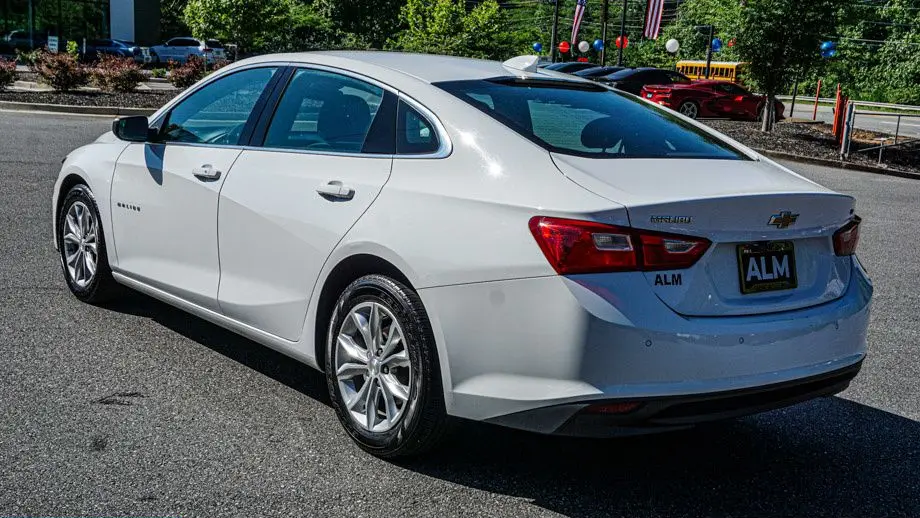 2024 Chevrolet Malibu LT