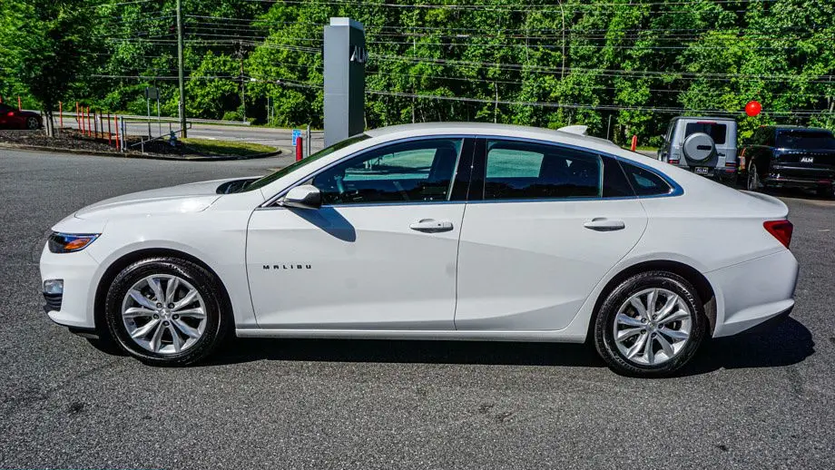 2024 Chevrolet Malibu LT