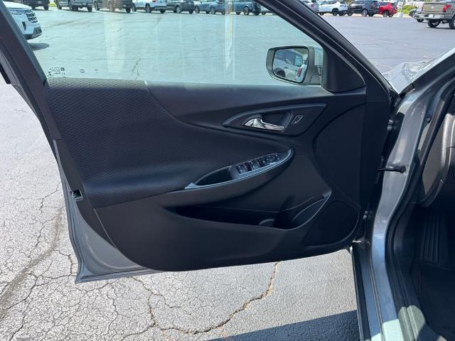 2024 Chevrolet Malibu - $18,995