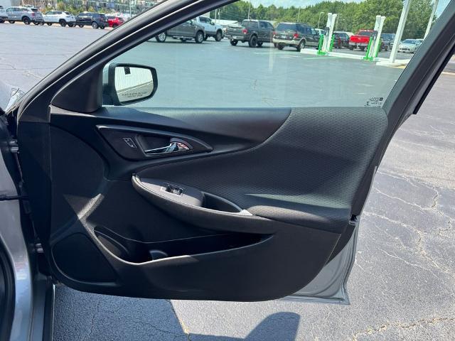 2024 Chevrolet Malibu - $18,995