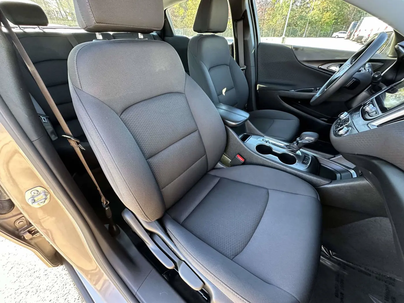 2025 Chevrolet Malibu - $20,000