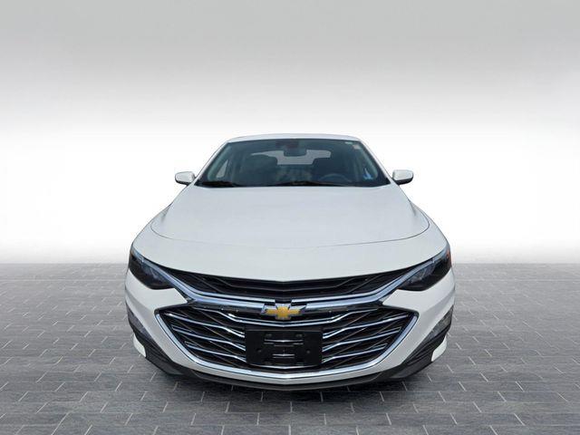 2022 Chevrolet Malibu - $16,494