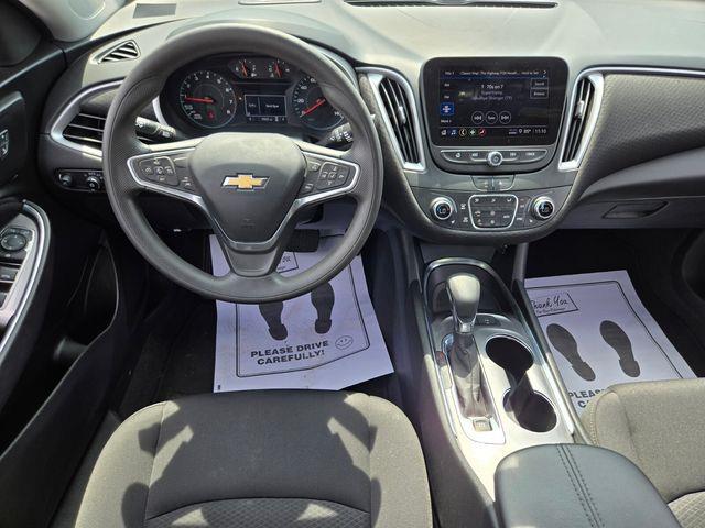 2022 Chevrolet Malibu - $16,494