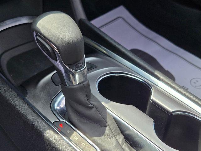 2022 Chevrolet Malibu - $16,494