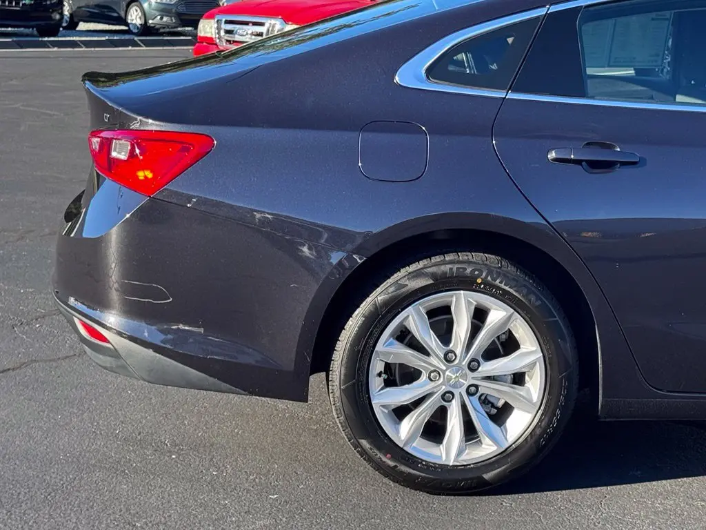 2023 Chevrolet Malibu - $17,824