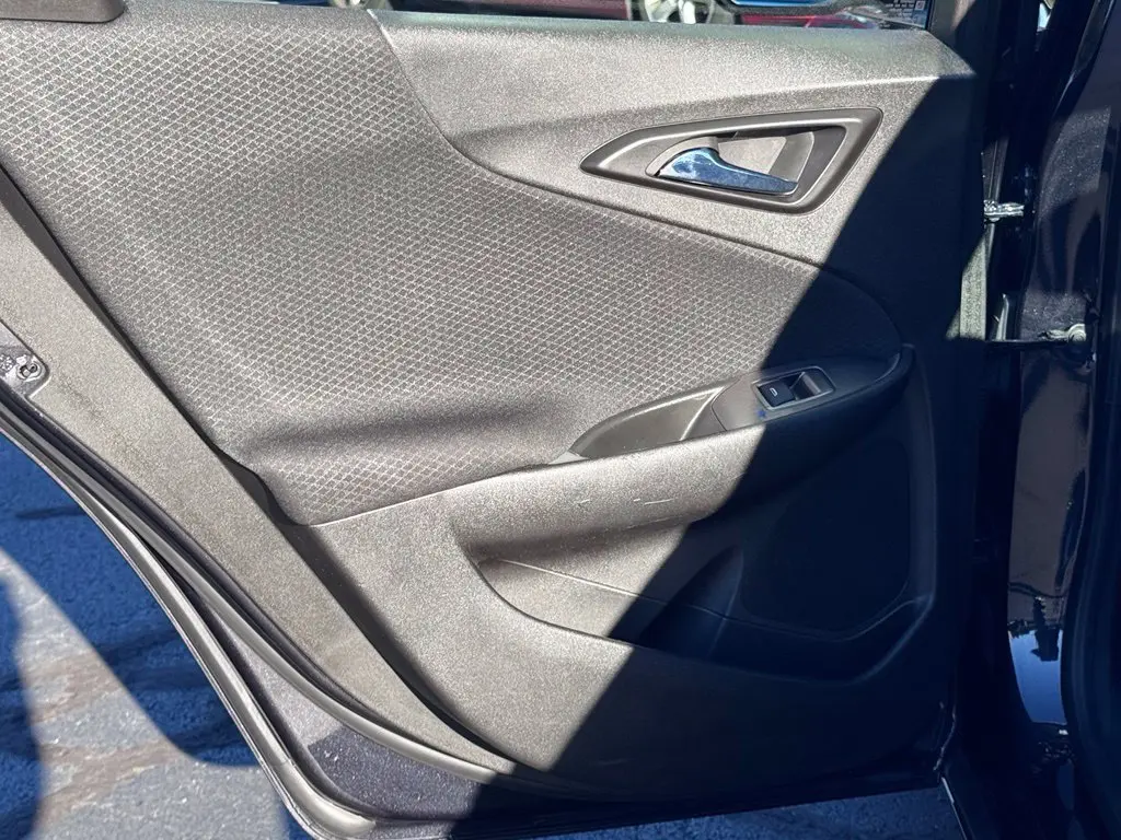 2023 Chevrolet Malibu - $17,824