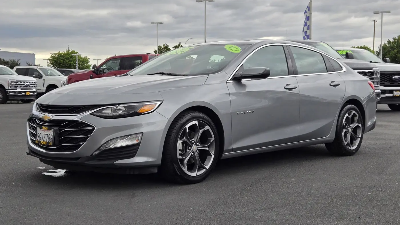 2023 Chevrolet Malibu LT