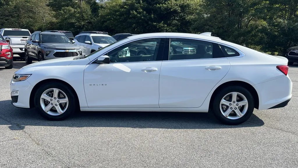 2024 Chevrolet Malibu LT