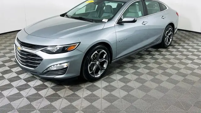2024 Chevrolet Malibu LT