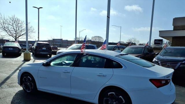 2024 Chevrolet Malibu LT