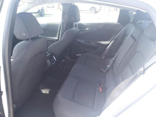 2024 Chevrolet Malibu - $17,995
