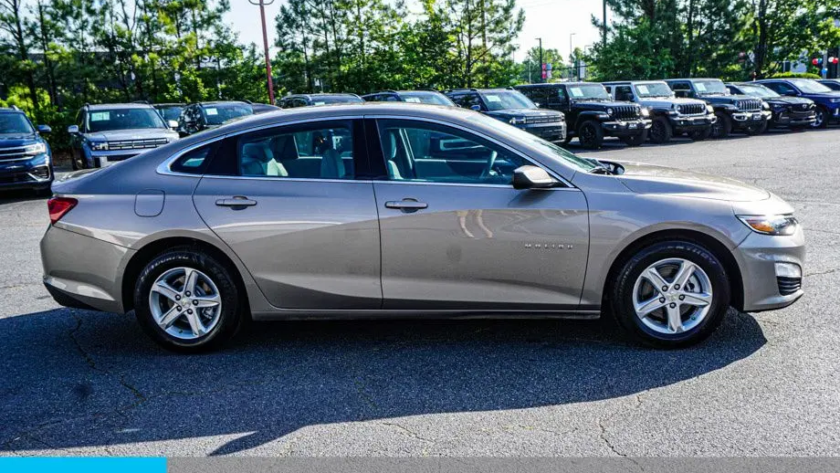 2024 Chevrolet Malibu LT