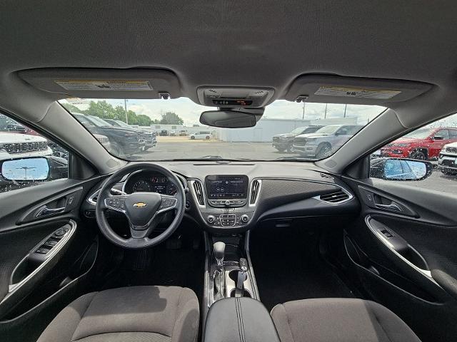 2024 Chevrolet Malibu LT — photo 1 of 24