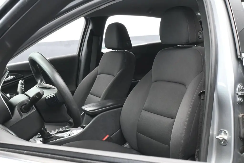 2024 Chevrolet Malibu - $14,981