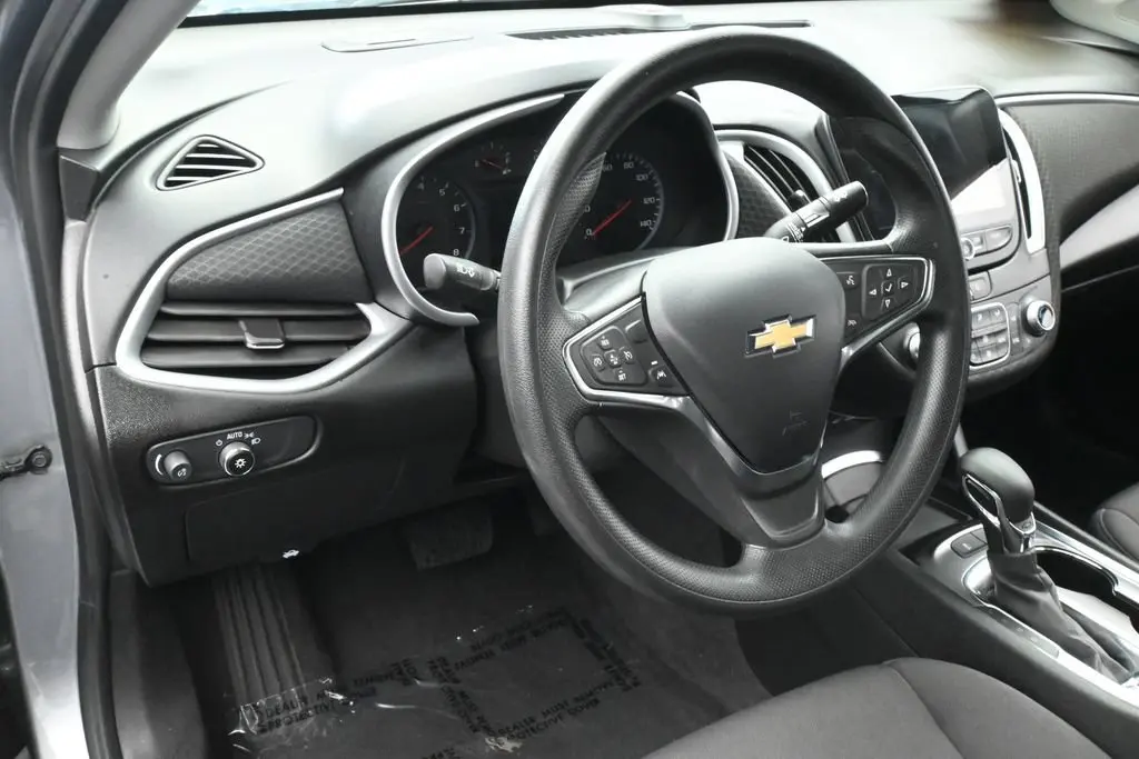 2024 Chevrolet Malibu - $14,981