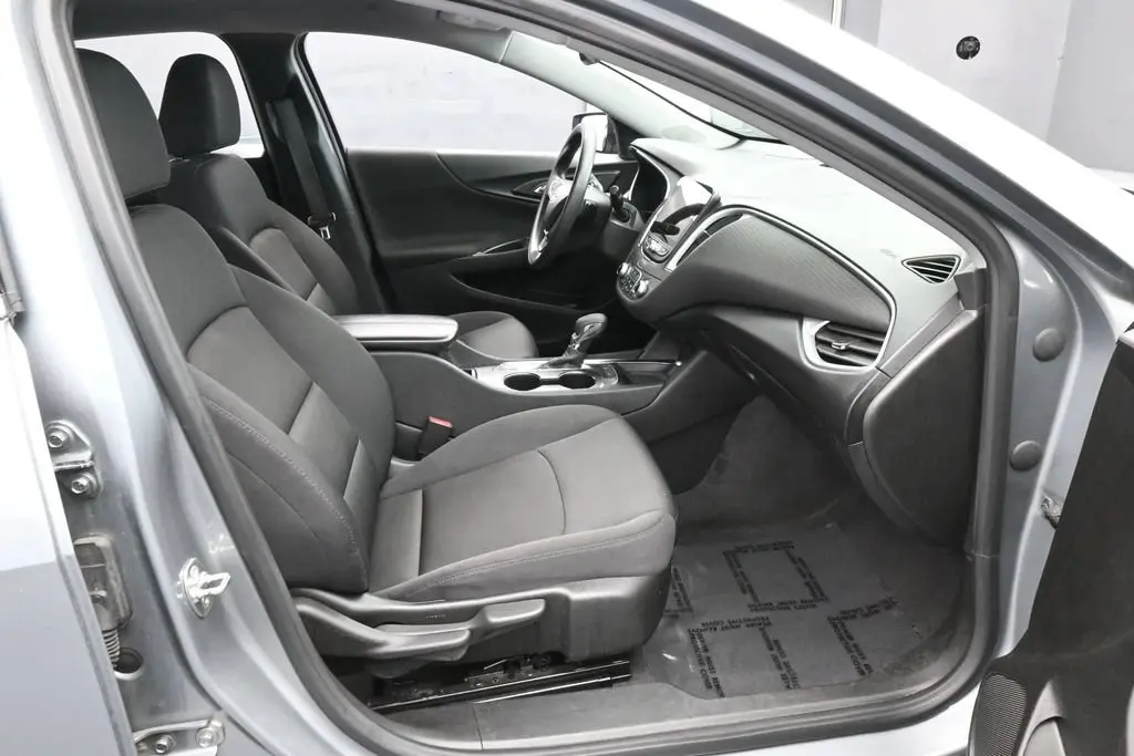 2024 Chevrolet Malibu - $14,981